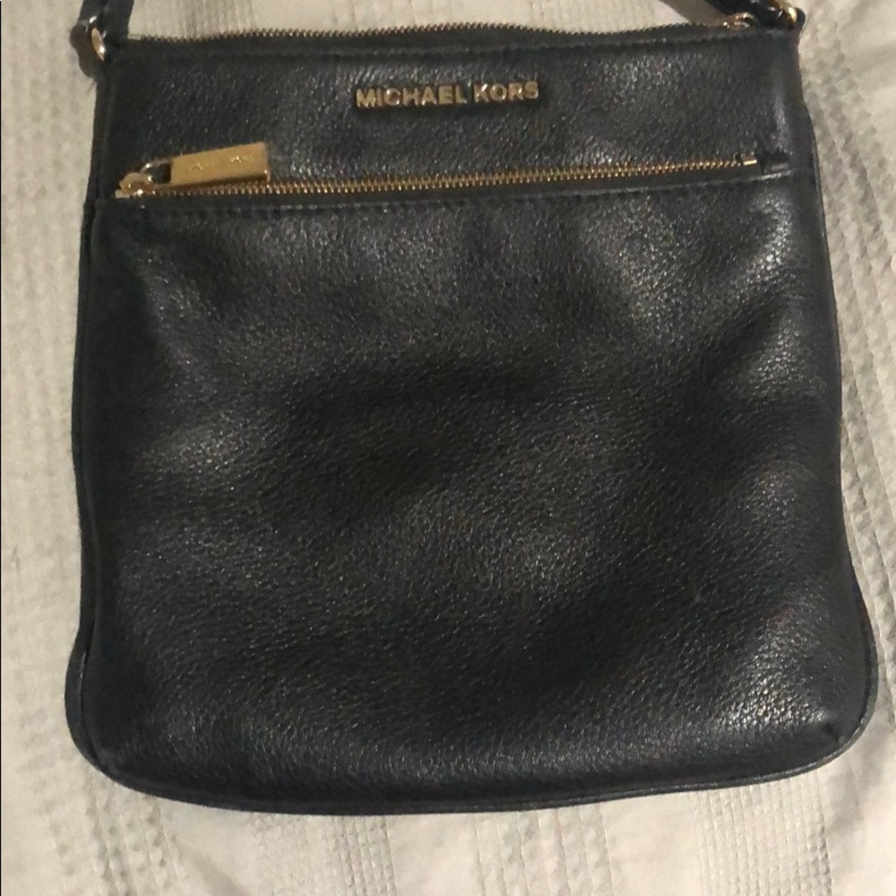 Black Michael Kors side bag